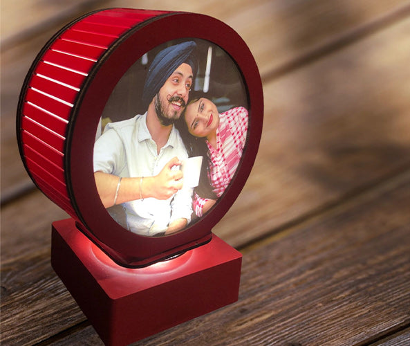 Red Rotating Photo Lamp