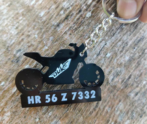 Bike Shape Number Plate Keychain - VS12 - KTM Duke